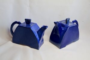 Slab teapots, dark blue, square shaped